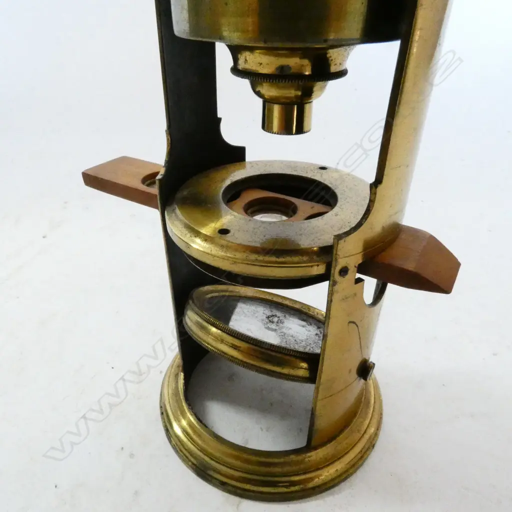 LACQUERED BRASS DRUM MICROSCOPE, c.1850, COMPLETE IN BOX w LENSES, STAGE BULLSEYE, INSECT CLIPS, SLIDES, ETC. Image 1++